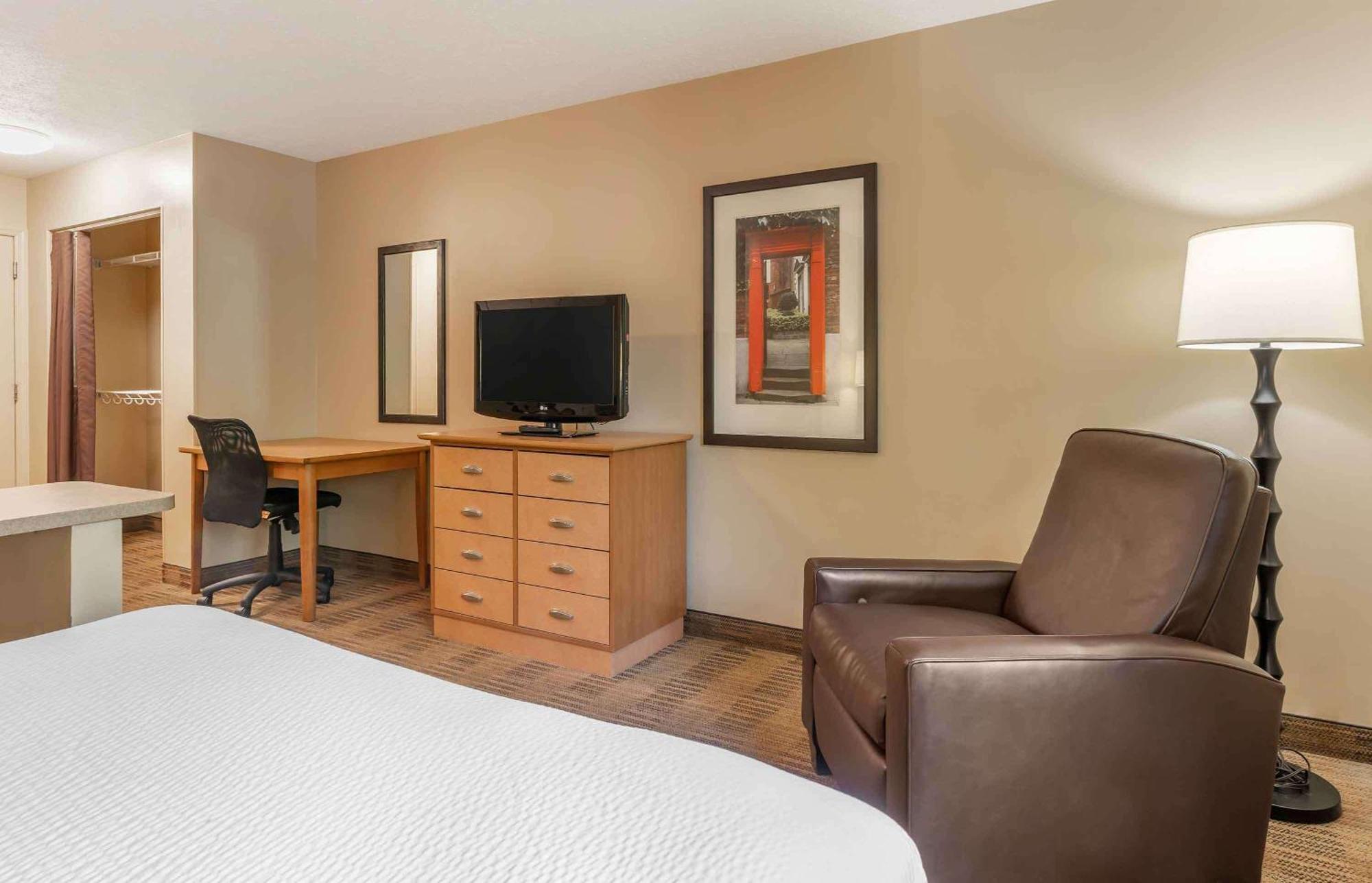 Extended Stay America Suites - Chicago - Lombard - Yorktown Center Esterno foto