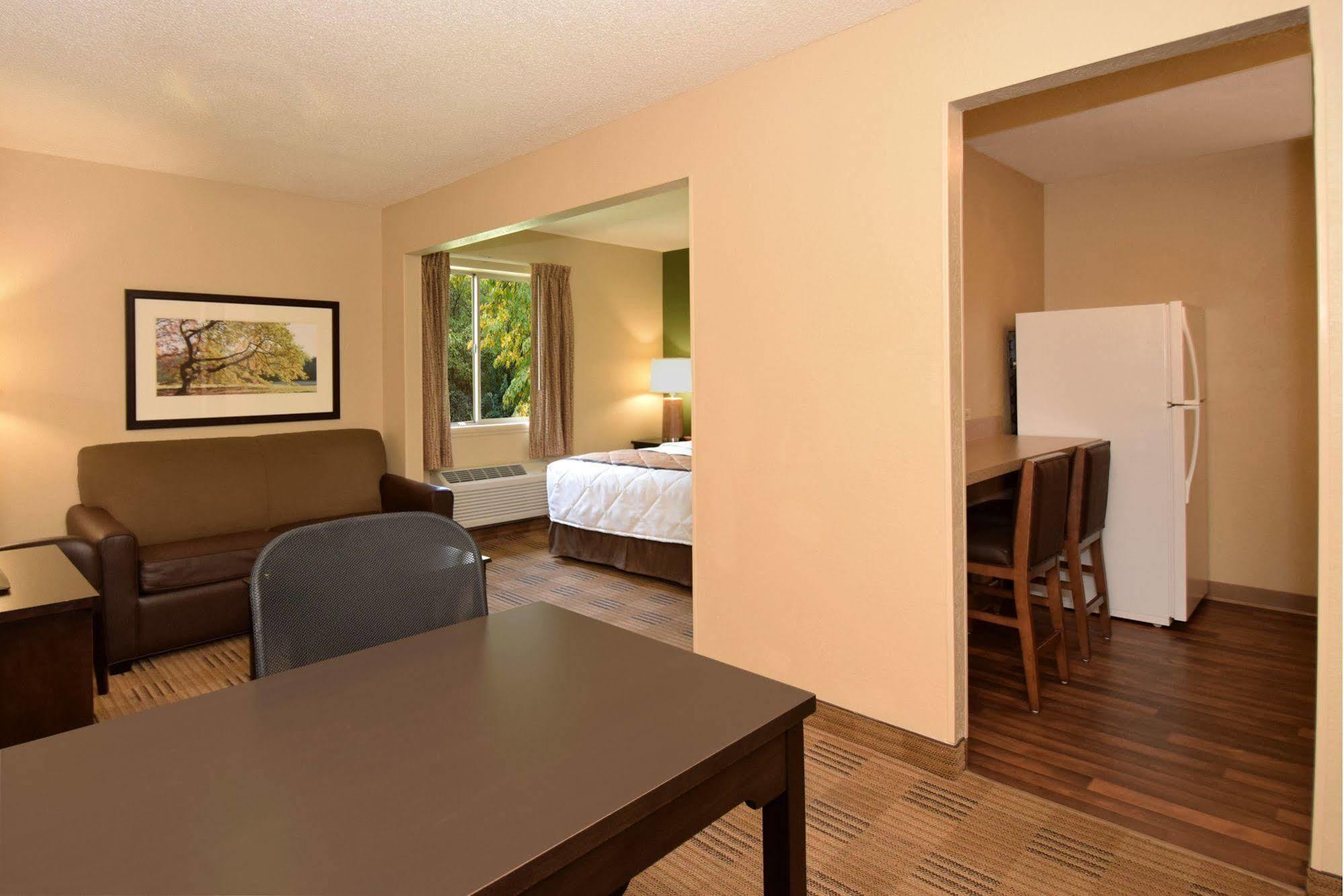 Extended Stay America Suites - Chicago - Lombard - Yorktown Center Esterno foto